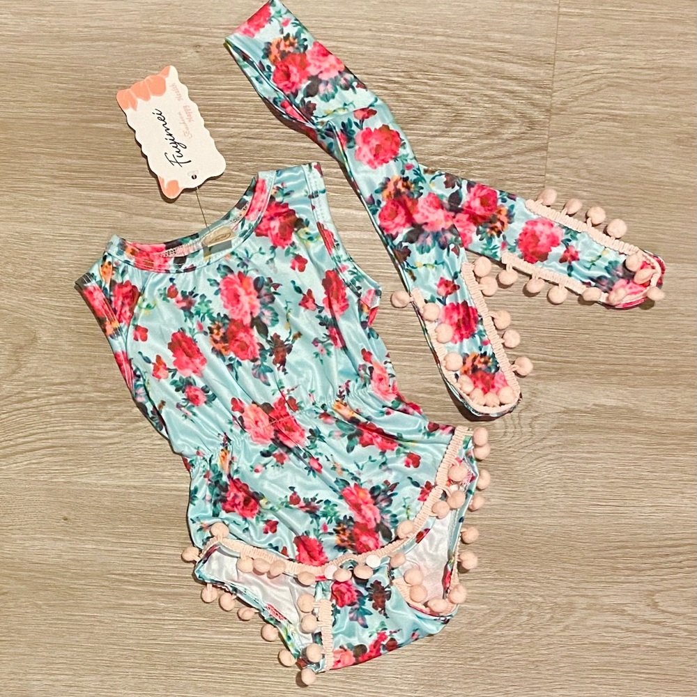 Romper bundle ❤️💗💙 - Picture 2 of 4